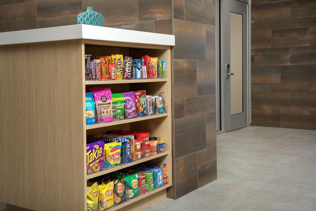 Home2 Suites By Hilton Tampa Westshore Airport 레스토랑 사진