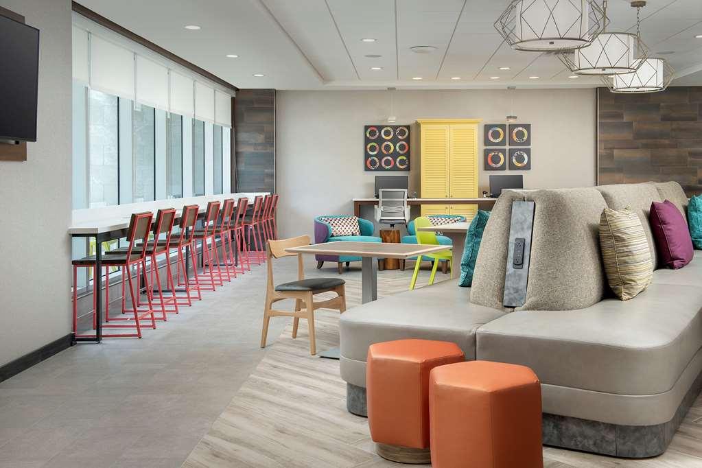 Home2 Suites By Hilton Tampa Westshore Airport 내부 사진